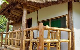 Songbird Safari Lodge & Campsite